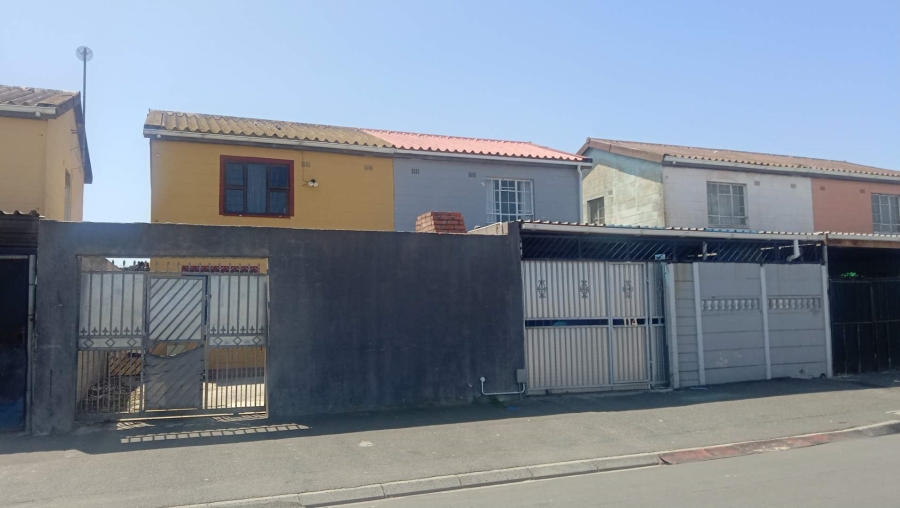 3 Bedroom Property for Sale in Matroosfontein Western Cape